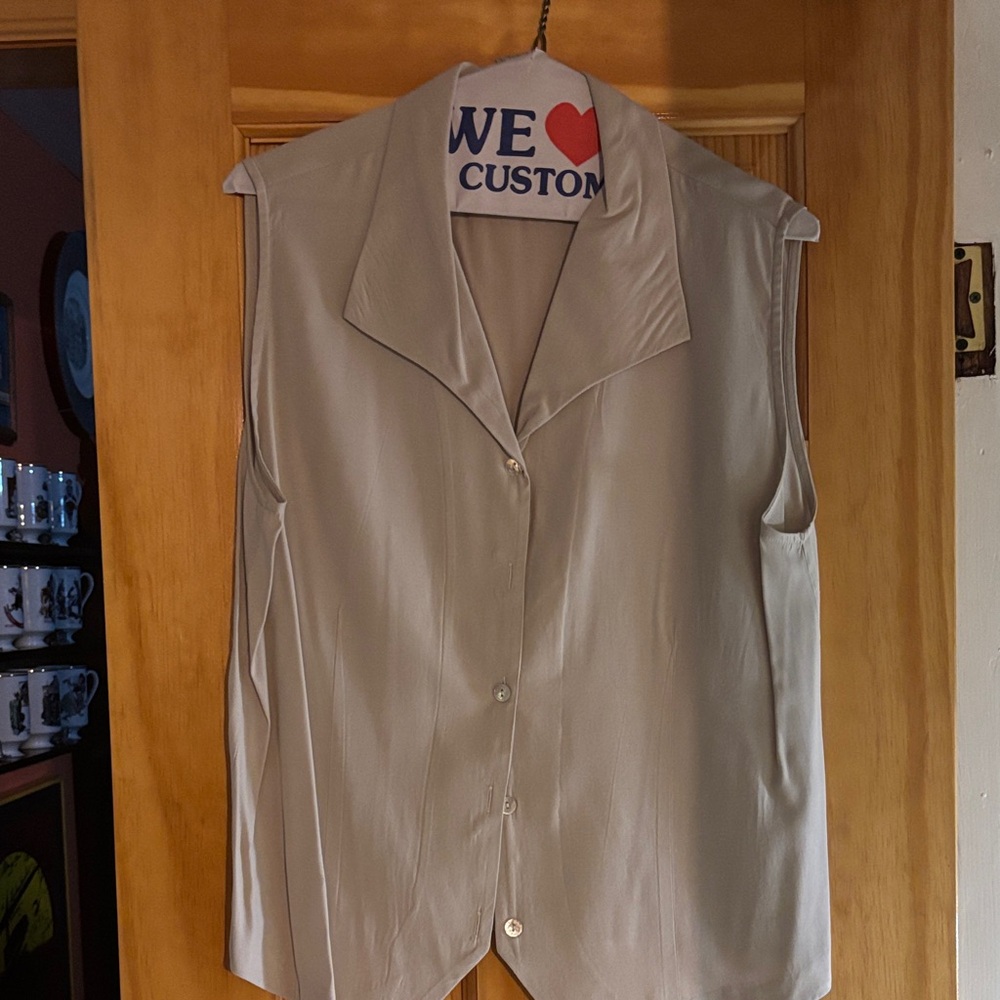 Dress Barn sage green sleeveless blouse size XL